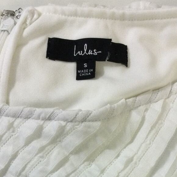 LULU'S SZ S white pleated bodycon midi skirt NEW b21 - Picture 5 of 6